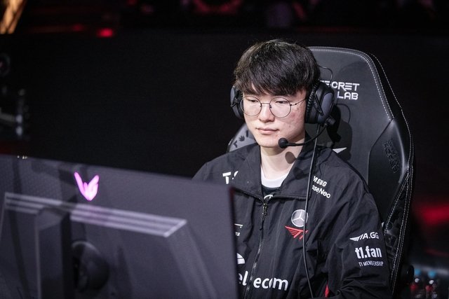 Coach Tinikun spoke up about SE, saying that the entire Vietnamese Esports industry would be shaken 2